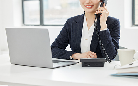 申請(qǐng)商標(biāo)注冊(cè)需要提交哪些材料？