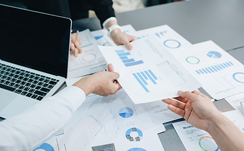 代理記賬一年多少錢？附詳細費用解析與...