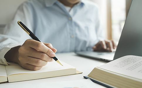 財(cái)務(wù)公司收費(fèi)標(biāo)準(zhǔn)是多少？