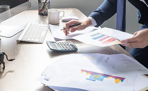 公司稅務(wù)會出現(xiàn)異常，都是因?yàn)椤坝涃~報稅”